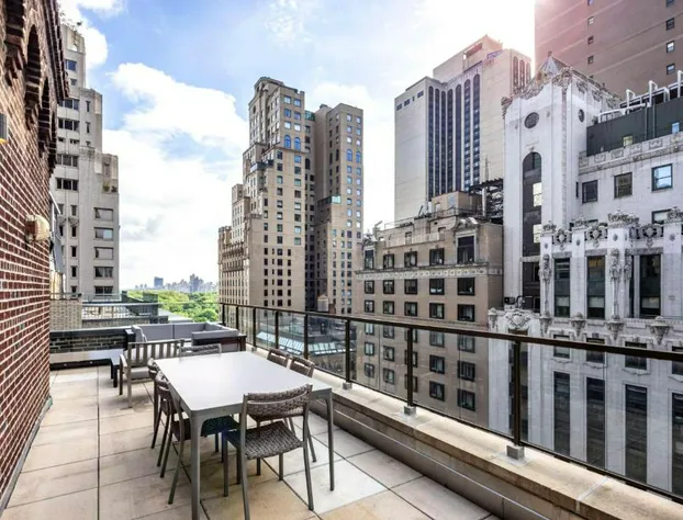 Hilton Club The Quin New York hotel detail image 4