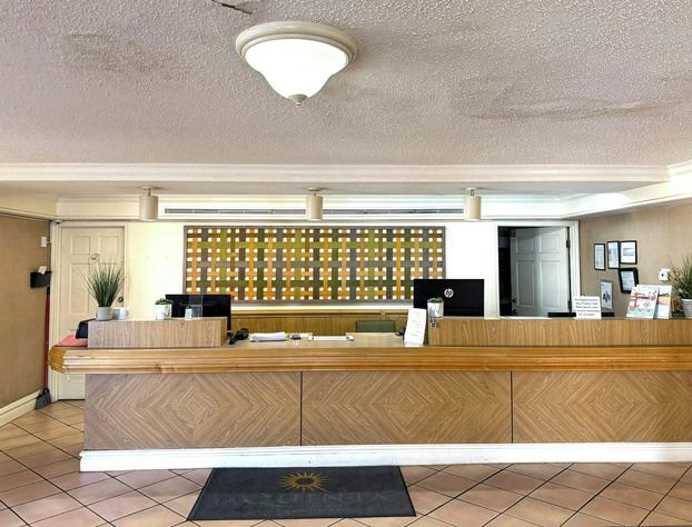 Townhouse Garden Inn & Suites San Antonio I 35 hotel detail image 3