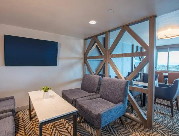 Bakersfield Marriott at the Convention Center hotel detail image 3