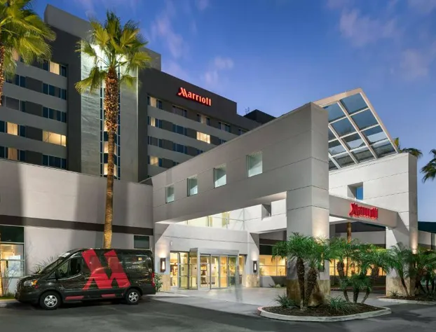 Bakersfield Marriott at the Convention Center hotel detail image 2