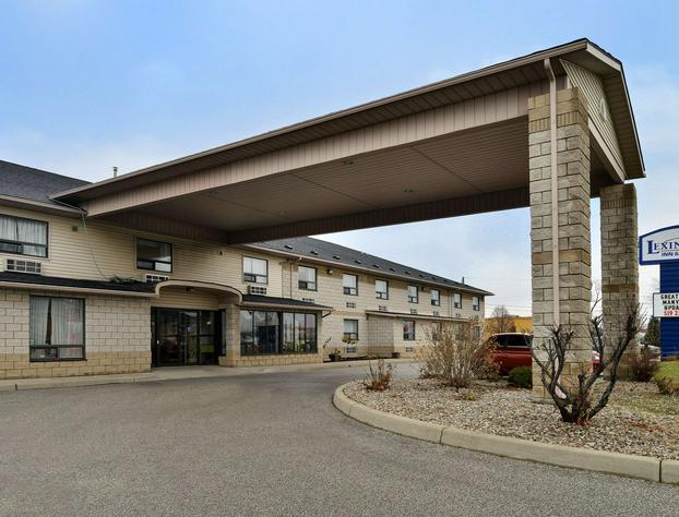 Lexington Inn & Suites Windsor hotel detail image 1