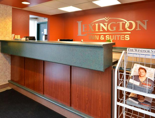 Lexington Inn & Suites Windsor hotel detail image 3