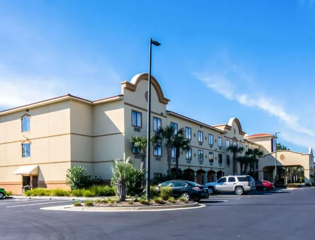 Comfort Suites Panama City Beach hotel detail image 2