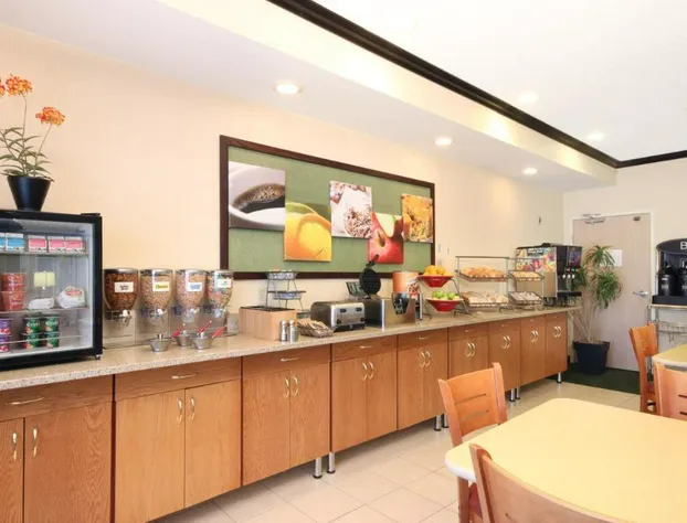 Baymont by Wyndham Coon Rapids hotel detail image 4