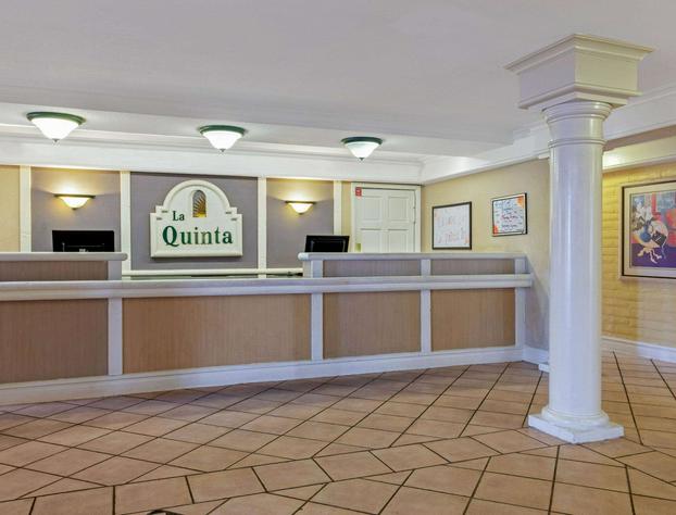 La Quinta Inn by Wyndham Tampa Bay Pinellas Park Clearwater hotel detail image 4