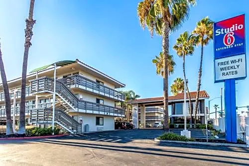 Studio 6-Anaheim, CA hotel hero