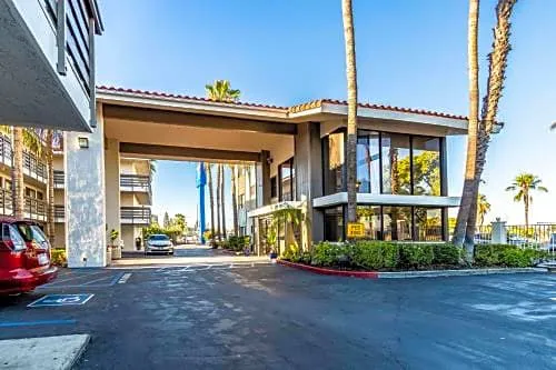 Studio 6-Anaheim, CA hotel detail image 2