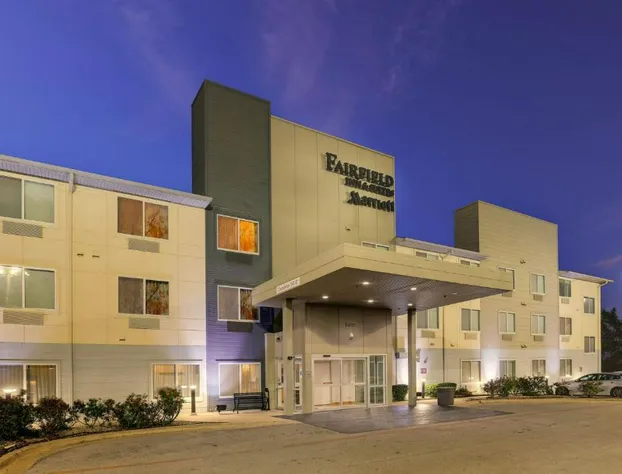 Fairfield Inn & Suites Fort Worth I-30 West near NAS JRB hotel detail image 1