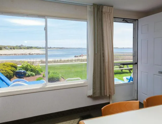 Green Harbor Resort hotel detail image 3