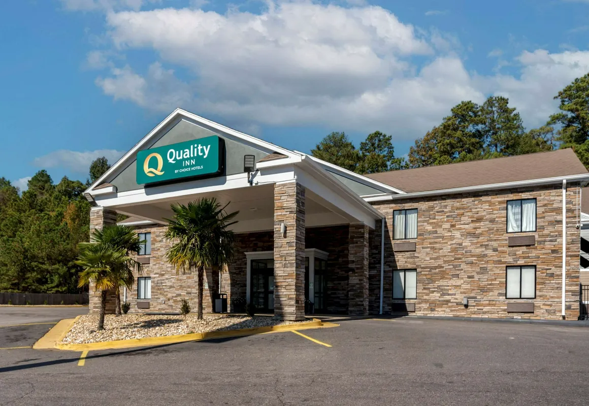 Quality Inn Phenix City Columbus hotel hero
