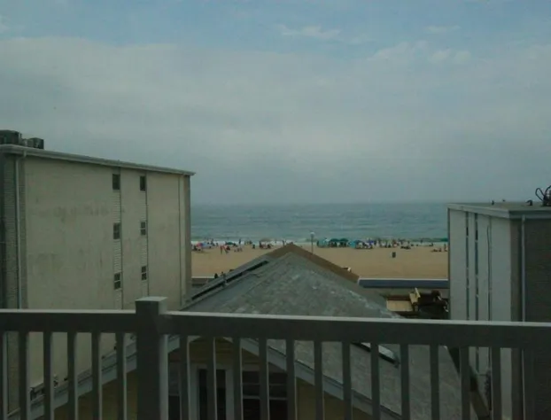 Casablanca Oceanside Inn hotel detail image 4