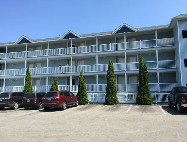 Fairview Beachfront Inn hotel detail image 2