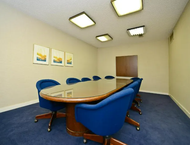 Americas Best Value Inn & Suites Extended Stay Tulsa hotel detail image 4