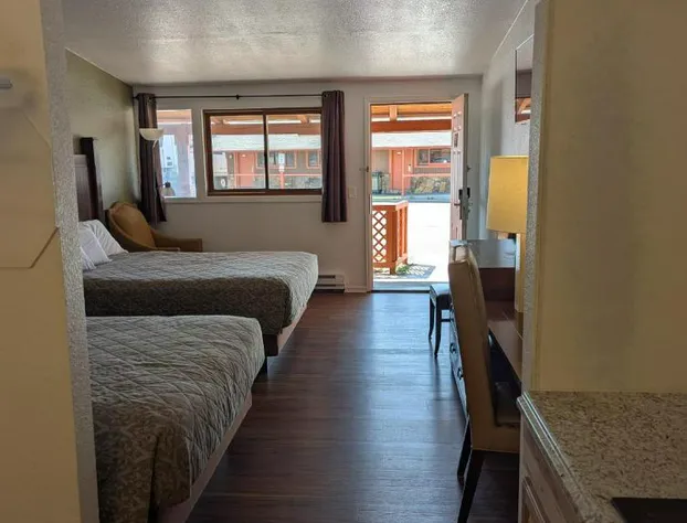 The Western Inn Motel and RV Park hotel detail image 1