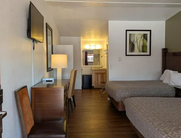 The Western Inn Motel and RV Park hotel detail image 3