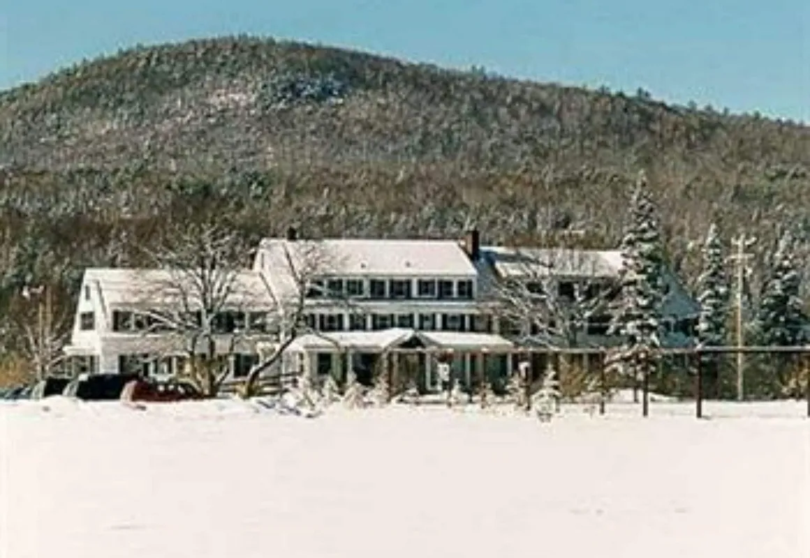 The Franconia Inn hotel hero