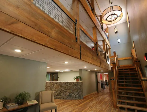 Blackstone Lodge & Suites hotel detail image 2