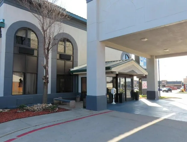 Best Western Childress West Hotel hotel detail image 1