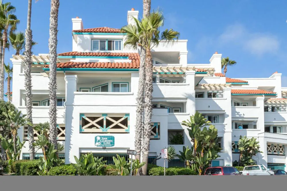 San Clemente Cove hotel hero