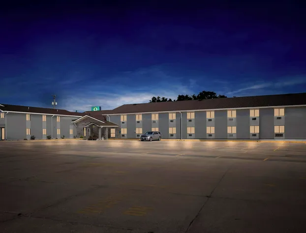 Quality Inn Oskaloosa hotel detail image 2