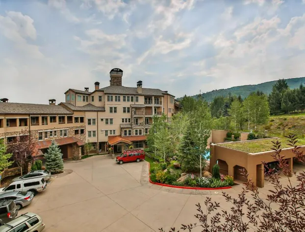 Woodrun Place Condominiums & Residences hotel detail image 2