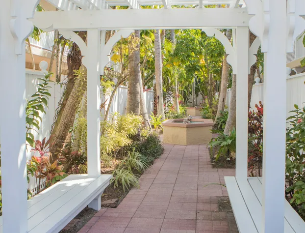 Tortuga Inn Beach Resort hotel detail image 2