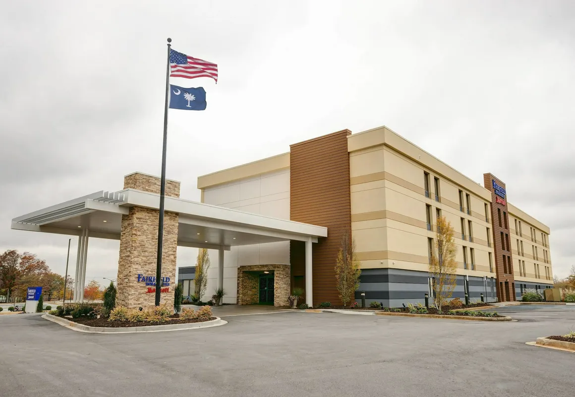 Fairfield Inn & Suites by Marriott Greenville Simpsonville hotel hero