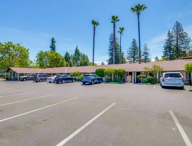 Americas Best Value Inn Sky Ranch Palo Alto hotel detail image 2