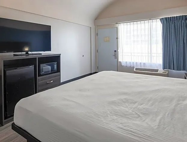 SureStay Hotel by Best Western Virginia Beach Royal Clipper hotel detail image 4