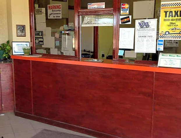 Colonial Inn hotel detail image 3