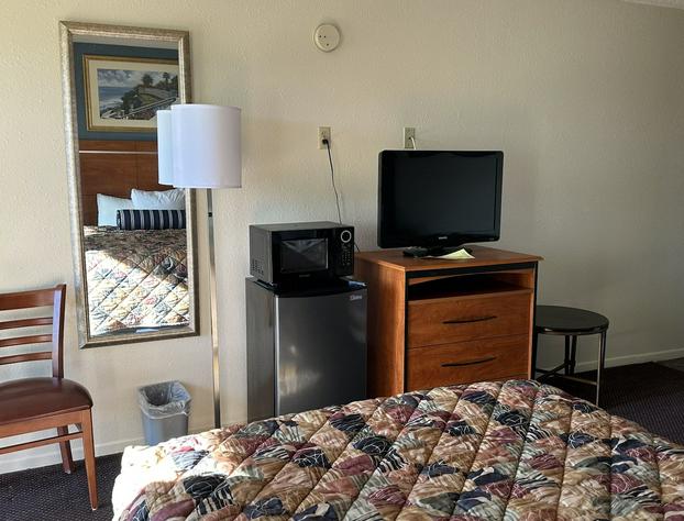 Economy Inn hotel detail image 1