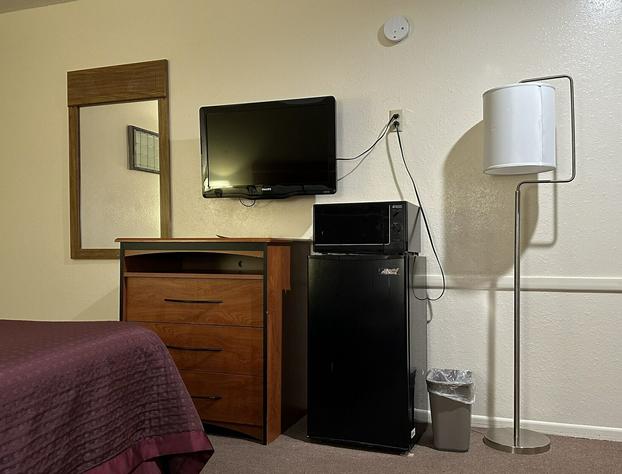 Economy Inn hotel detail image 2