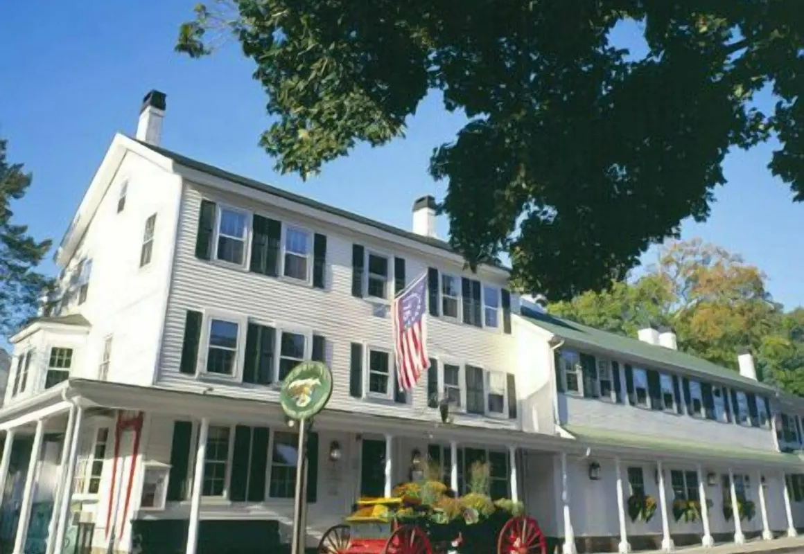 The Griswold Inn hotel hero
