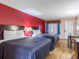 Quality Inn & Suites Bridge City/Orange hotel detail image 4