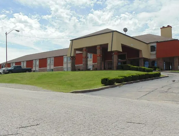 Super 8 by Wyndham Sapulpa/Tulsa Area hotel detail image 3