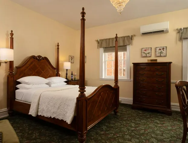 Carlisle House hotel detail image 3