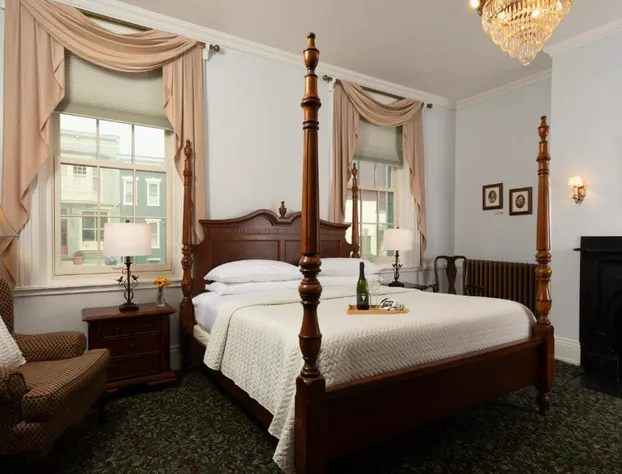 Carlisle House hotel detail image 4