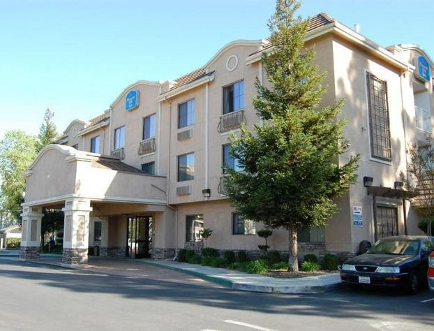 Pleasant Hill Inn hotel detail image 3