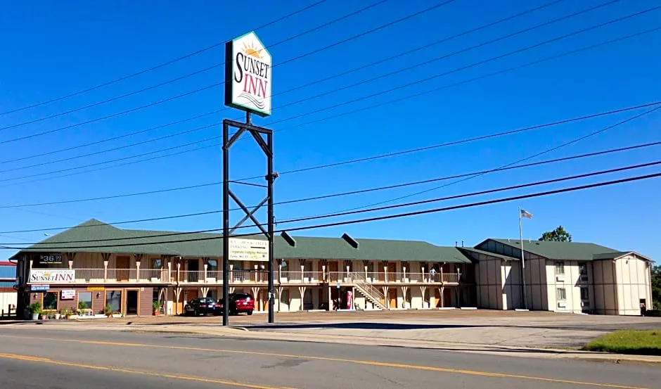 Sunset Inn-Rolla hotel hero