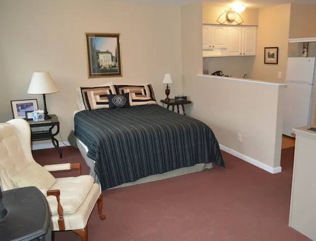 Canal Side Inn hotel detail image 2