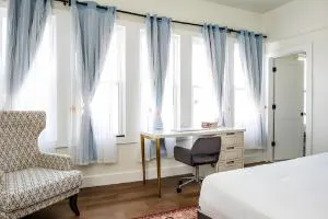 Scarborough Inn hotel hero