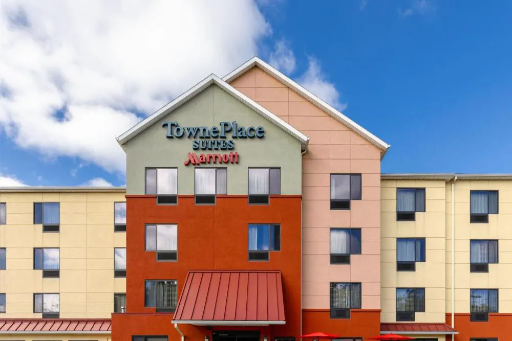TownePlace Suites York hotel hero