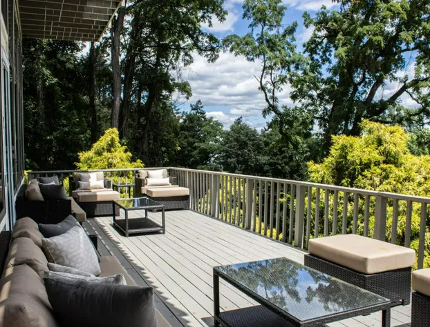 Buttermilk Falls Inn hotel detail image 3