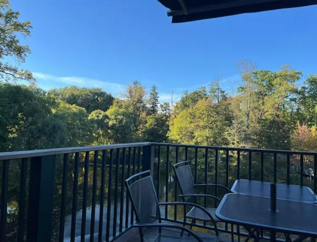 Buttermilk Falls Inn hotel detail image 4