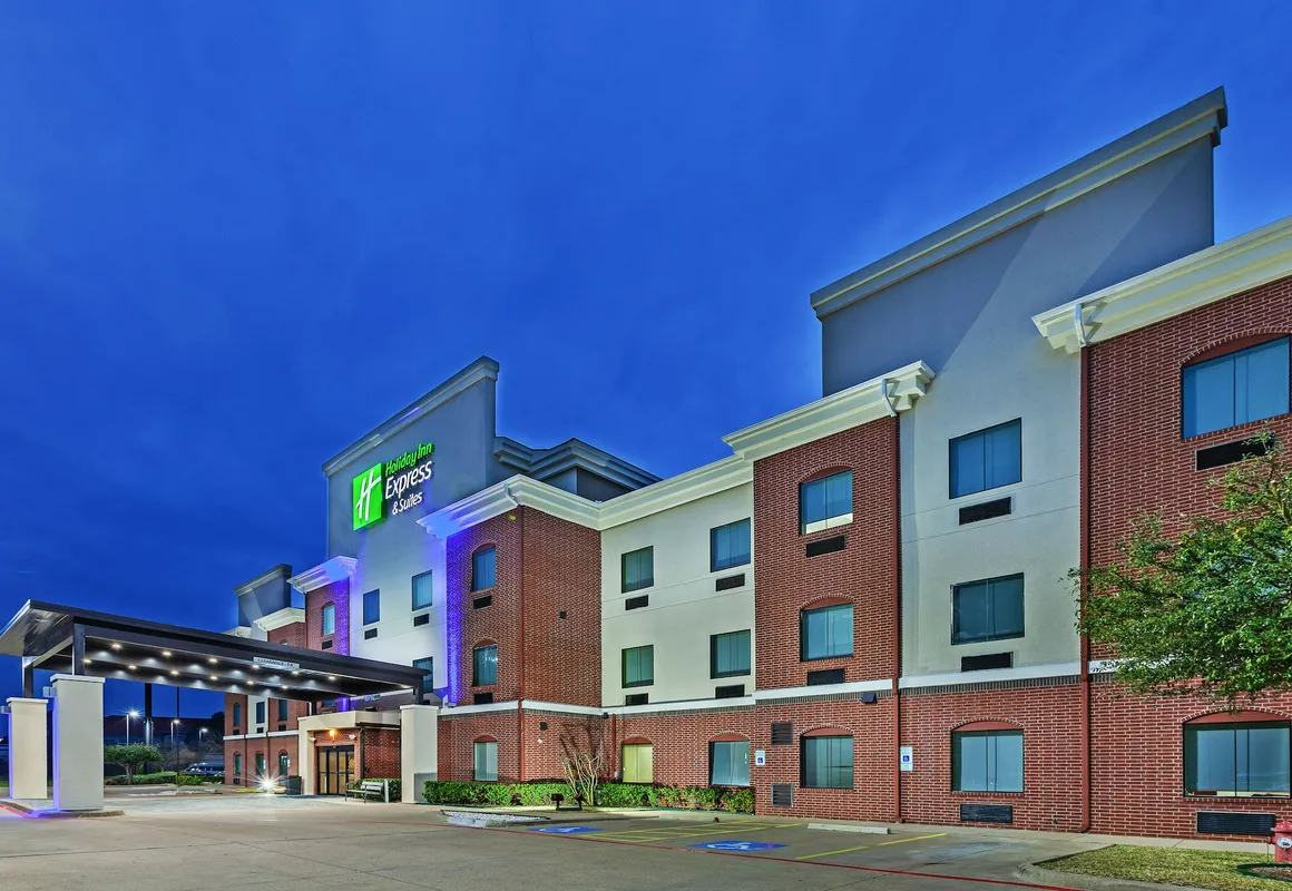 Holiday Inn Express and Suites Longview South I20 by IHG hotel hero