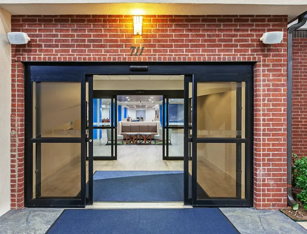 Holiday Inn Express and Suites Longview South I20 by IHG hotel detail image 2