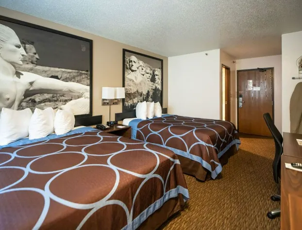 Super 8 by Wyndham Custer/Crazy Horse Area hotel detail image 4