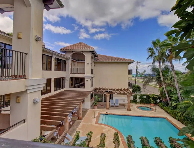 Home2 Suites by Hilton South Padre Island hotel detail image 1