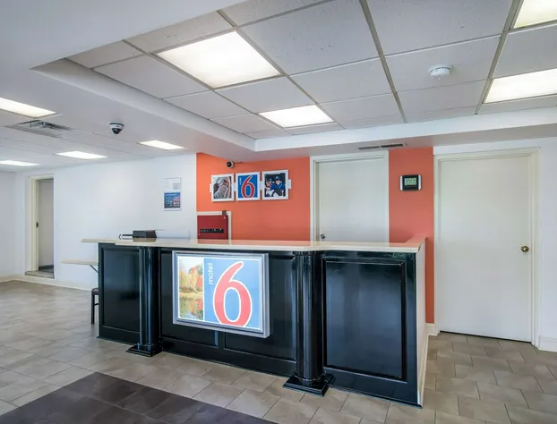 Motel 6 London, KY hotel detail image 4