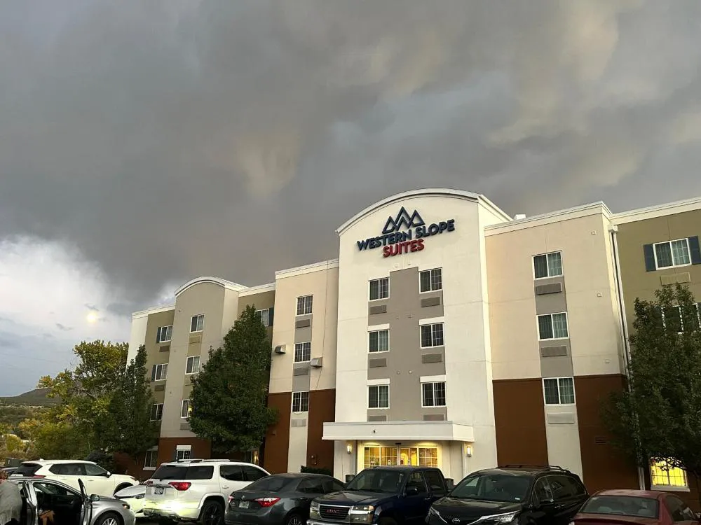 Western Slope suites hotel hero